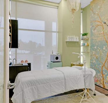 11_Interior_Watchung_117-117-Phenix-Salon-Suites-Watchung__1_ 11_Interior_Watchung_117-117-Phenix-Salon-Suites-Watchung__1_